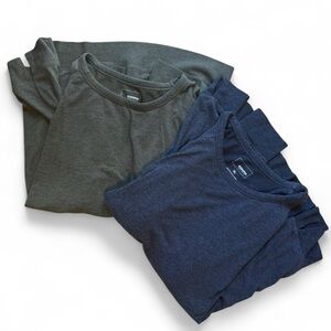 set of 2 Sonoma Goods For Life long sleeve crewneck shirts